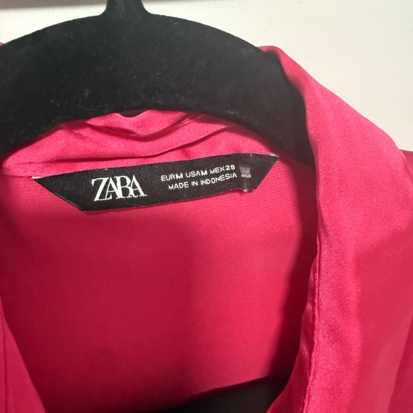 Blusa satinada - Picture 8 of 10